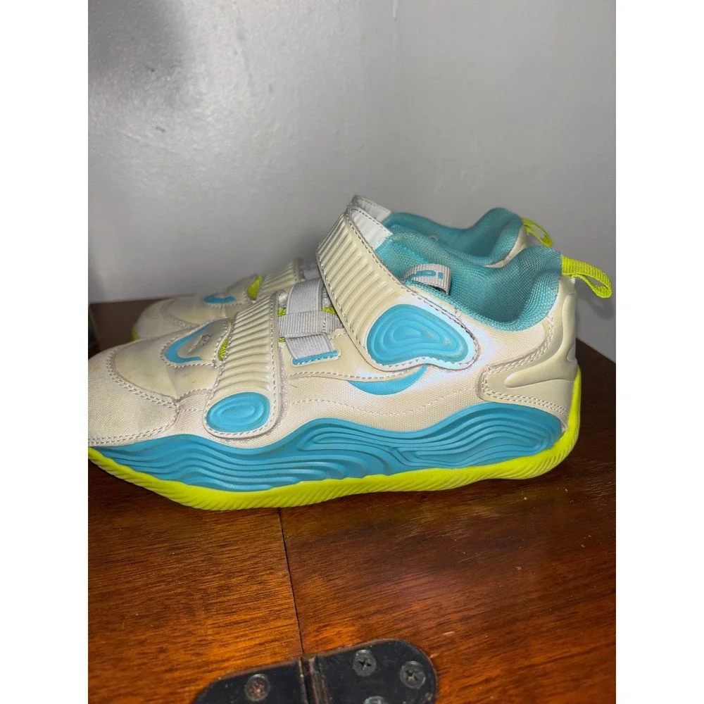 AND1 Basketball Shoes Boys Sz 6 White Blue‎ Lime Green Hook Loop Sneakers